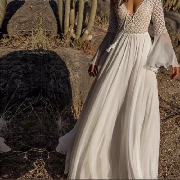#116. 3 LEFT! PRICE FIRM 🩷CLOSEOUT NEW! Bohemian Gypsy long White Maxi Dress - Picture 3 of 7